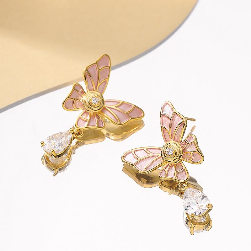 French elegance temperament small fragrance enamel drop glaze inlaid zircon butterfly earrings light luxury high-end holiday style accessories рожевий
French elegance temperament small fragrance enamel drop glaze inlaid zircon butterfly earrings light luxury high-end holiday style accessories рожевий