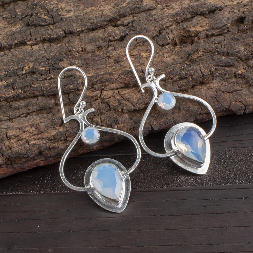 Milky Opal 925 Solid Sterling Silver Earrings, Handmade Gemstone Earrings Jewelry, Gifts For Wife Brand New Earrings 2.2 Inches білий
Milky Opal 925 Solid Sterling Silver Earrings, Handmade Gemstone Earrings Jewelry, Gifts For Wife Brand New Earrings 2.2 Inches білий