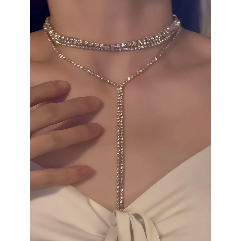 Dinner Together! European and American Luxury Style Super Shiny Full Diamond Long Tassel Necklace for Women, High-End Design Clavicle Chain for Women Let s Go to the Dinner Together
Dinner Together! European and American Luxury Style Super Shiny Full Diamond Long Tassel Necklace for Women, High-End Design Clavicle Chain for Women Let s Go to the Dinner Together