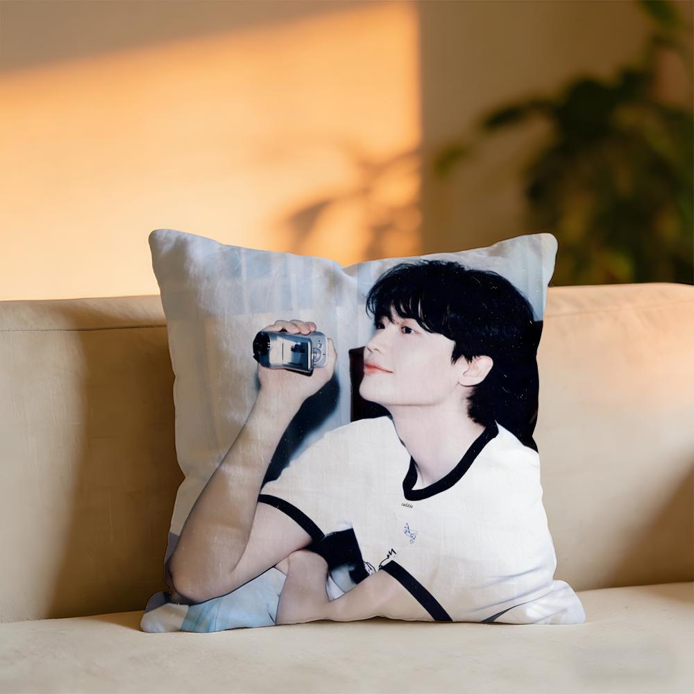 Lee Jongsuk Cushion Cover Cozy Velvet Throw PillowSoft Warm Cushion For Sofa Bed 30x30 cm
Lee Jongsuk Cushion Cover Cozy Velvet Throw PillowSoft Warm Cushion For Sofa Bed 30x30 cm