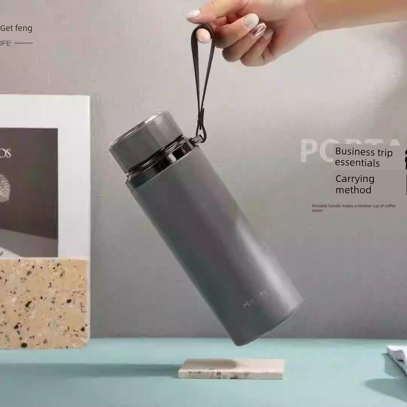 Maidefeng Large-Capacity Thermos Cup for Men, Tea Brewing Cup, 304 Food-Grade Car-Mounted Adult Water Cup with Portable Carrying Strap 600Ml/Diamond Gray
Maidefeng Large-Capacity Thermos Cup for Men, Tea Brewing Cup, 304 Food-Grade Car-Mounted Adult Water Cup with Portable Carrying Strap 600Ml/Diamond Gray