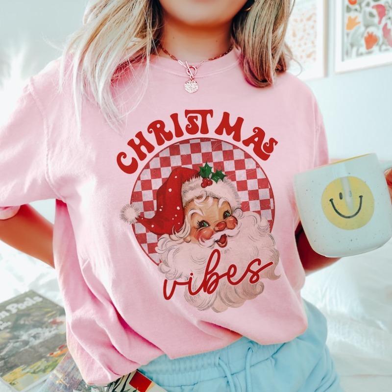 2025 Red Santa Christmas Vibes Women T Shirt Cute Funny Merry Christmas Pink Cute Printing Tshirt Novelty Tee Shirt Camisetas 4XL
2025 Red Santa Christmas Vibes Women T Shirt Cute Funny Merry Christmas Pink Cute Printing Tshirt Novelty Tee Shirt Camisetas 4XL