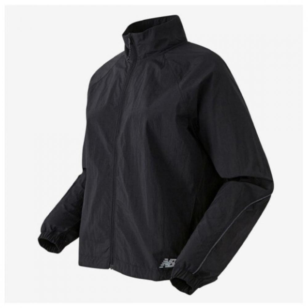 New Balance Jacket Kqj Nbnac2s012 19 Women Impact Lightweight Woven Jacket Black series/90
New Balance Jacket Kqj Nbnac2s012 19 Women Impact Lightweight Woven Jacket Black series/90