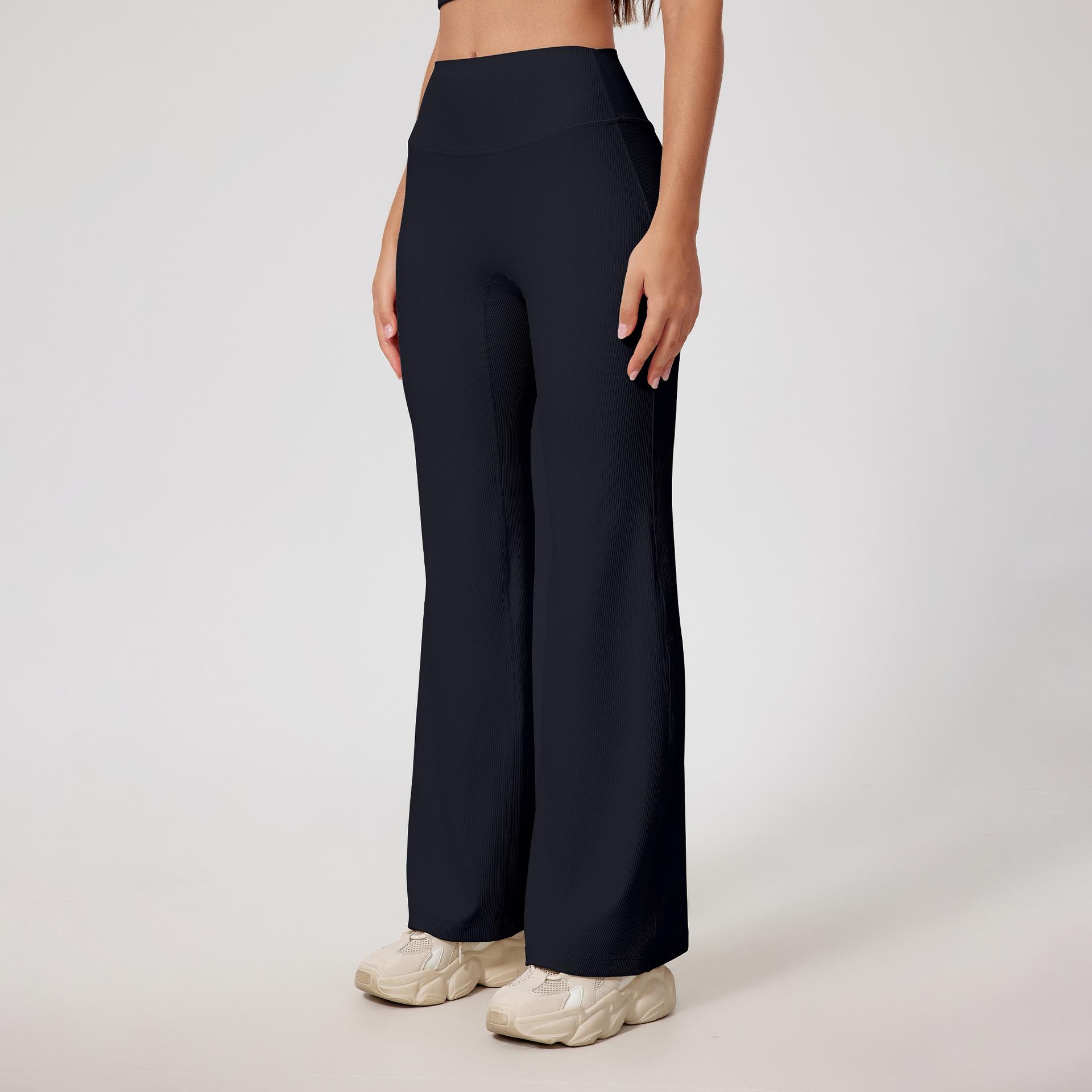 Европейские и американские женские фитнес-брюки в рубчик с высокой талией и микроклешем M
Европейские и американские женские фитнес-брюки в рубчик с высокой талией и микроклешем M