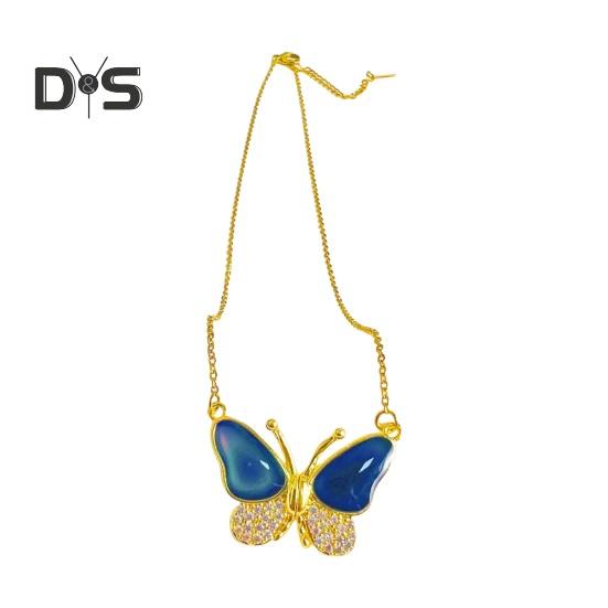 1/2 шт. Женское ожерелье со стразами, подвеска в виде бабочки, магнитная застежка, чувствительная к температуре, меняющая цвет, полированная титановая сталь, регулируемая 1pc золотистый