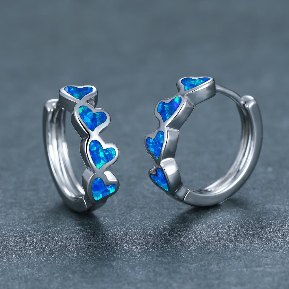 Горячая продажа модная белая пряжка для ушей с четырьмя сердечками для женщин в стиле ретро, высококачественные аксессуары для ушей