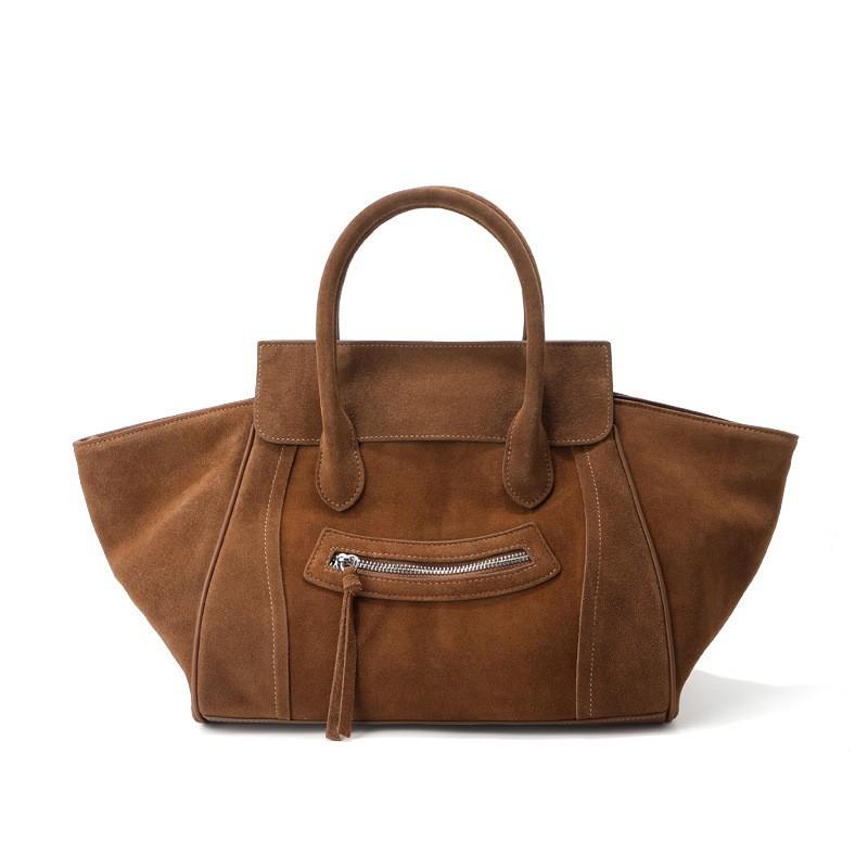 Genuine Leather Smiley Face Bag Women s Matte Cowhide Large Capacity Tote Commuter Hand Wing Fashionable One-shoulder Crossbody 31x15x21cm
Genuine Leather Smiley Face Bag Women s Matte Cowhide Large Capacity Tote Commuter Hand Wing Fashionable One-shoulder Crossbody 31x15x21cm