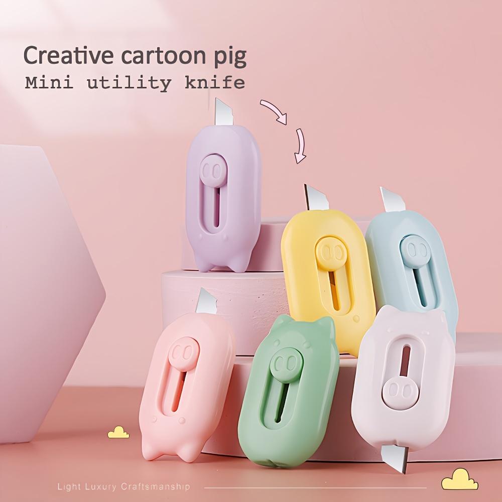 6Pcs-creative Cartoon Utility Knife-safe Telescopic Handmade Paper Cutter, High-value DIY Office Unpacking Tool
6Pcs-creative Cartoon Utility Knife-safe Telescopic Handmade Paper Cutter, High-value DIY Office Unpacking Tool