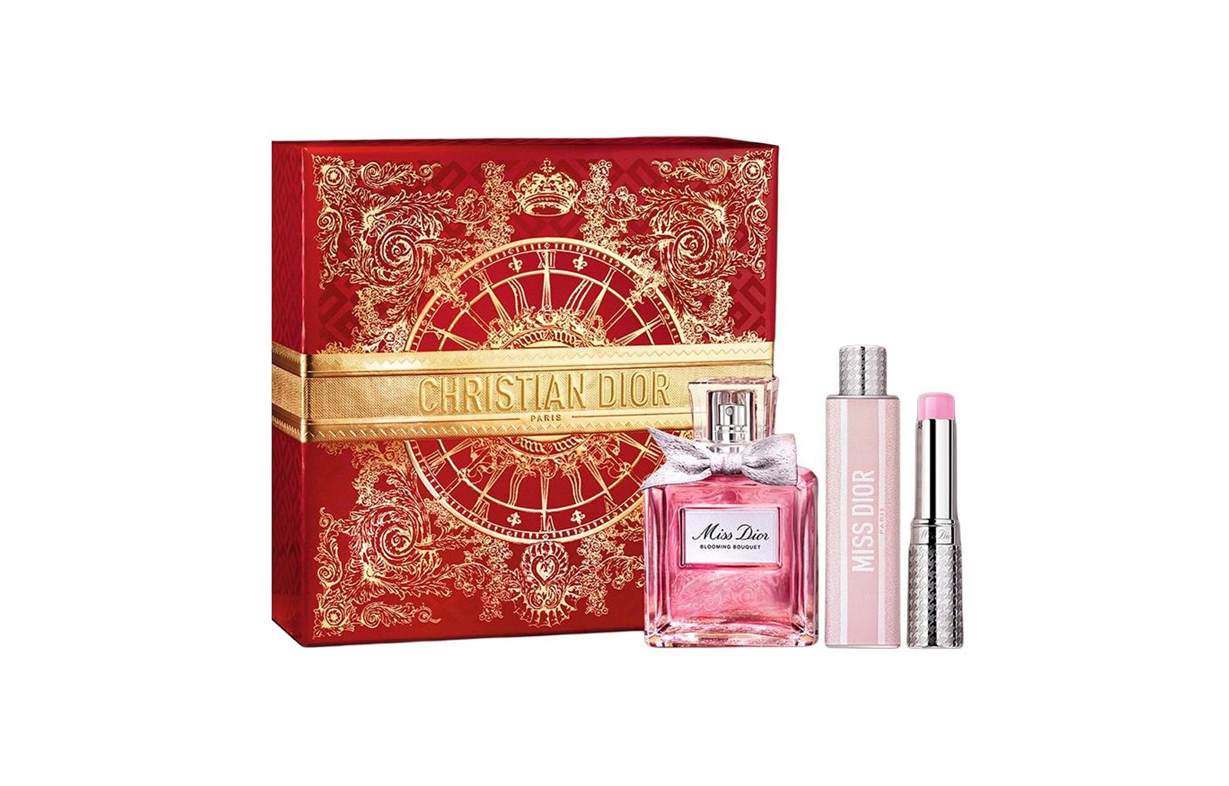 DIOR Floral Sweetheart Scented Balm Perfume Set, Radiant Gold Fortune Box Limited Edition Eau De Toilette Floral Scent 30ml Perfume+3.2G Solid Scented Balm
DIOR Floral Sweetheart Scented Balm Perfume Set, Radiant Gold Fortune Box Limited Edition Eau De Toilette Floral Scent 30ml Perfume+3.2G Solid Scented Balm