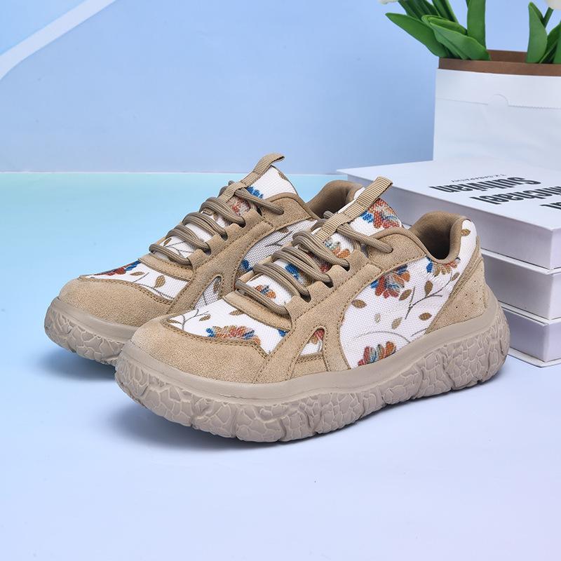 New versatile casual sports shoes heighten little white shoes platform dad shoes trend 42 зелений
New versatile casual sports shoes heighten little white shoes platform dad shoes trend 42 зелений