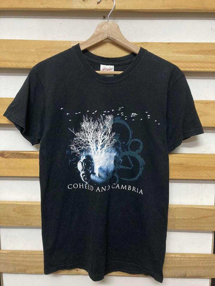 COHEED AND CAMBRIA Rare Band Shirt All Sizes Unisex NZ1376 Unisex T-Shirt XXXXL
COHEED AND CAMBRIA Rare Band Shirt All Sizes Unisex NZ1376 Unisex T-Shirt XXXXL