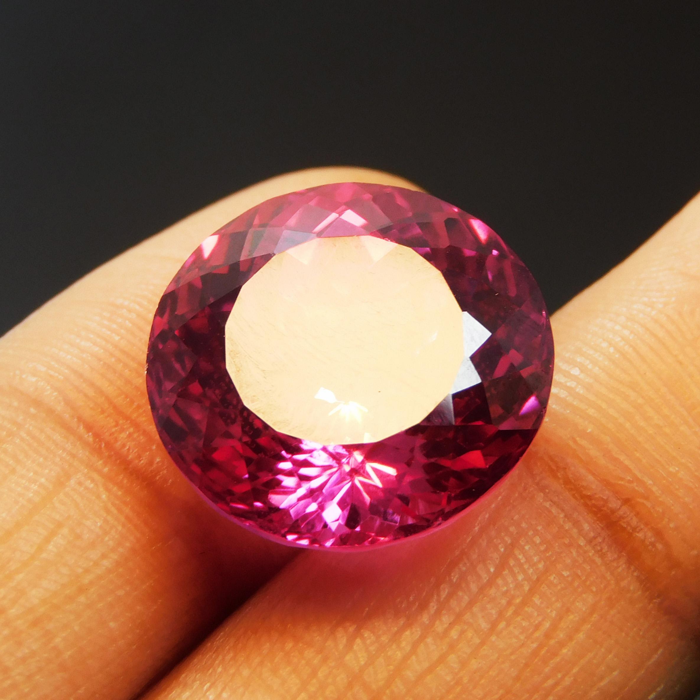 Natural Pink Ruby 22.75ct Round Cut Certified Loose Gemstone 16 mm approx рожевий
Natural Pink Ruby 22.75ct Round Cut Certified Loose Gemstone 16 mm approx рожевий