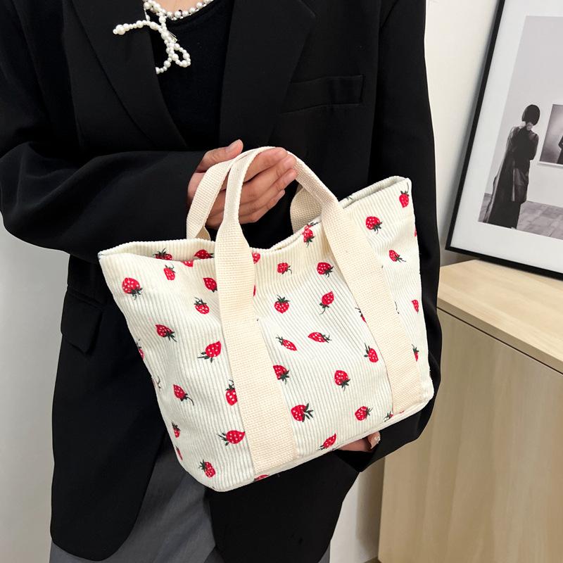 Corduroy Printed Tote Bag Versatile Ladies Strawberry Printed Handbag Large Capacity Handbag Bag one size fits all чорний
Corduroy Printed Tote Bag Versatile Ladies Strawberry Printed Handbag Large Capacity Handbag Bag one size fits all чорний