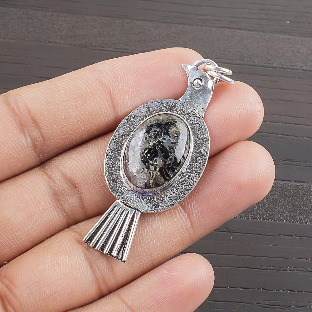 Natural Black Rutile Gemstone 925 Sterling Silver Jewelry Designer Pendant 2.06 AJP-2130
Natural Black Rutile Gemstone 925 Sterling Silver Jewelry Designer Pendant 2.06 AJP-2130