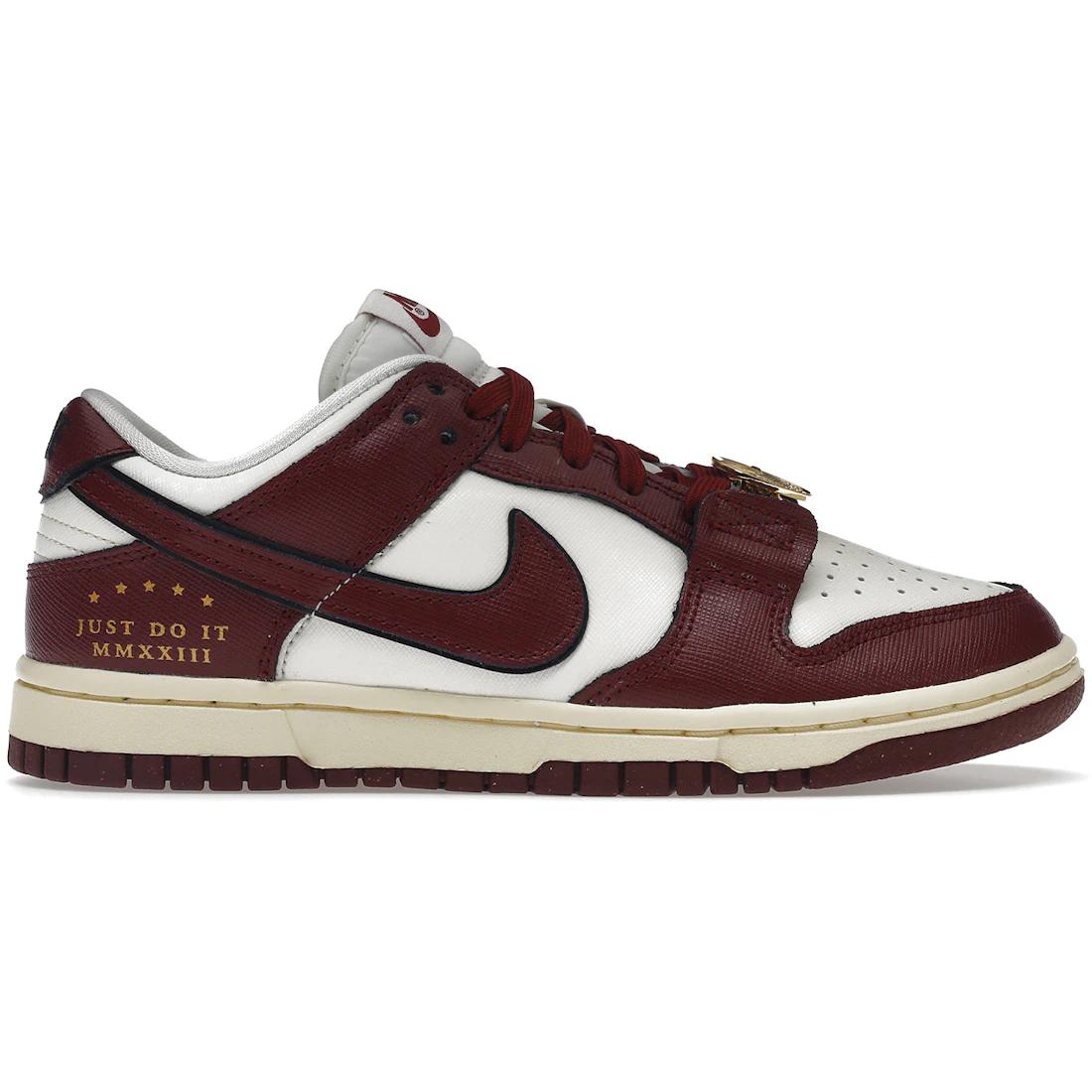 Кроссовки Nike Dunk Low SE Sisterhood Парусный/Командный красный (Женский)(ДВ1160-101) 36
Кроссовки Nike Dunk Low SE Sisterhood Парусный/Командный красный (Женский)(ДВ1160-101) 36