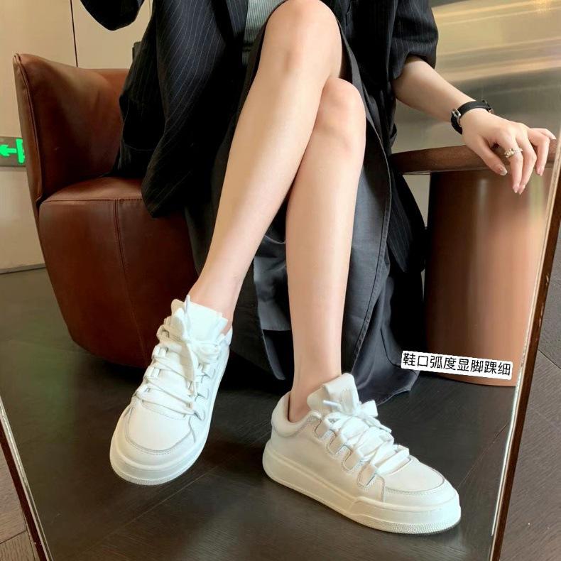 Cowhide version~ genuine leather thick-soled white shoes women s tide heightening board shoes casual sports shoes muffin shoes dad shoes 40
Cowhide version~ genuine leather thick-soled white shoes women s tide heightening board shoes casual sports shoes muffin shoes dad shoes 40