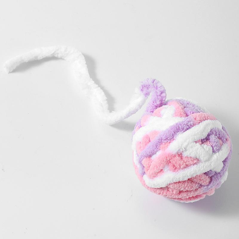 Toy Ball with Plush Bells and Strings. A Pet Toy That Is Durable and Interactive. Made of Chew-resistant Yarn, It Is Great for Amusing Cats. White powder purple 4.5cm
Toy Ball with Plush Bells and Strings. A Pet Toy That Is Durable and Interactive. Made of Chew-resistant Yarn, It Is Great for Amusing Cats. White powder purple 4.5cm