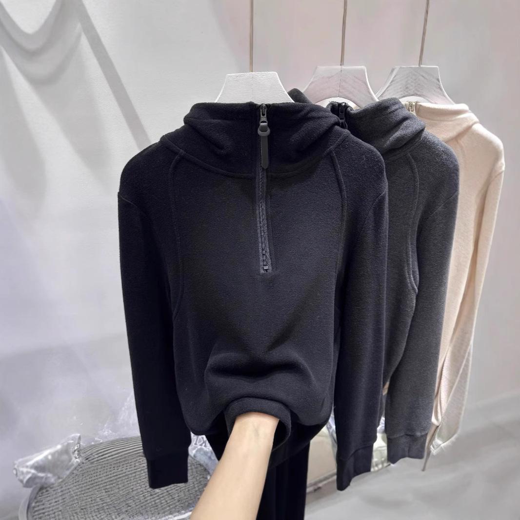 Velvet Korean Chic Hooded Sweatshirt for Women - Autumn/Winter Half-Zip Niche Top M чорний
Velvet Korean Chic Hooded Sweatshirt for Women - Autumn/Winter Half-Zip Niche Top M чорний