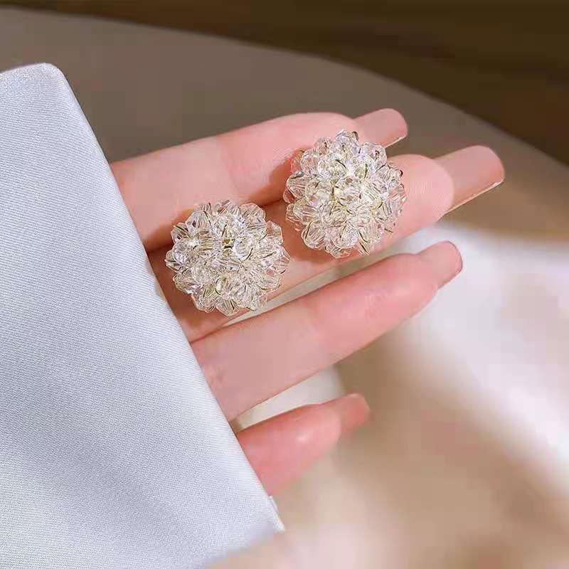 S925 Silver Crystal Flower Stud Earrings - Korean Style Fairy Design for Women s Trendy Temperament. чёрный
S925 Silver Crystal Flower Stud Earrings - Korean Style Fairy Design for Women s Trendy Temperament. чёрный