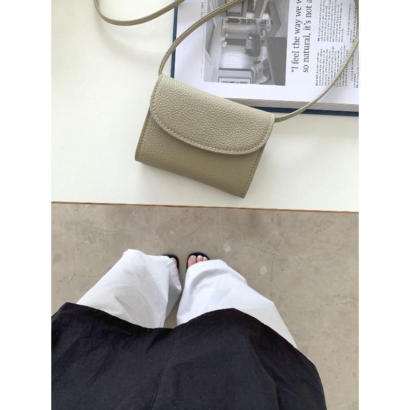 Дофаминовая цветовая схема мини-сумка универсальная сумка-мессенджер для губной помады маленькая сумка кожаная на плечо маленькая квадратная сумка
Дофаминовая цветовая схема мини-сумка универсальная сумка-мессенджер для губной помады маленькая сумка кожаная на плечо маленькая квадратная сумка