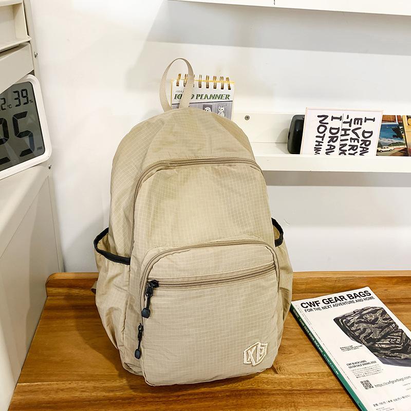 Niche lightweight waterproof quick-drying fitness small backpack women can store folding travel bag simple candy-colored backpack
Niche lightweight waterproof quick-drying fitness small backpack women can store folding travel bag simple candy-colored backpack