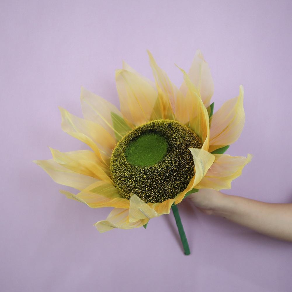 45/55cm Artificial Sunflower Window Display Fake Flower New Simulation Sun Flower Home Decor orange-45cm-style2
45/55cm Artificial Sunflower Window Display Fake Flower New Simulation Sun Flower Home Decor orange-45cm-style2