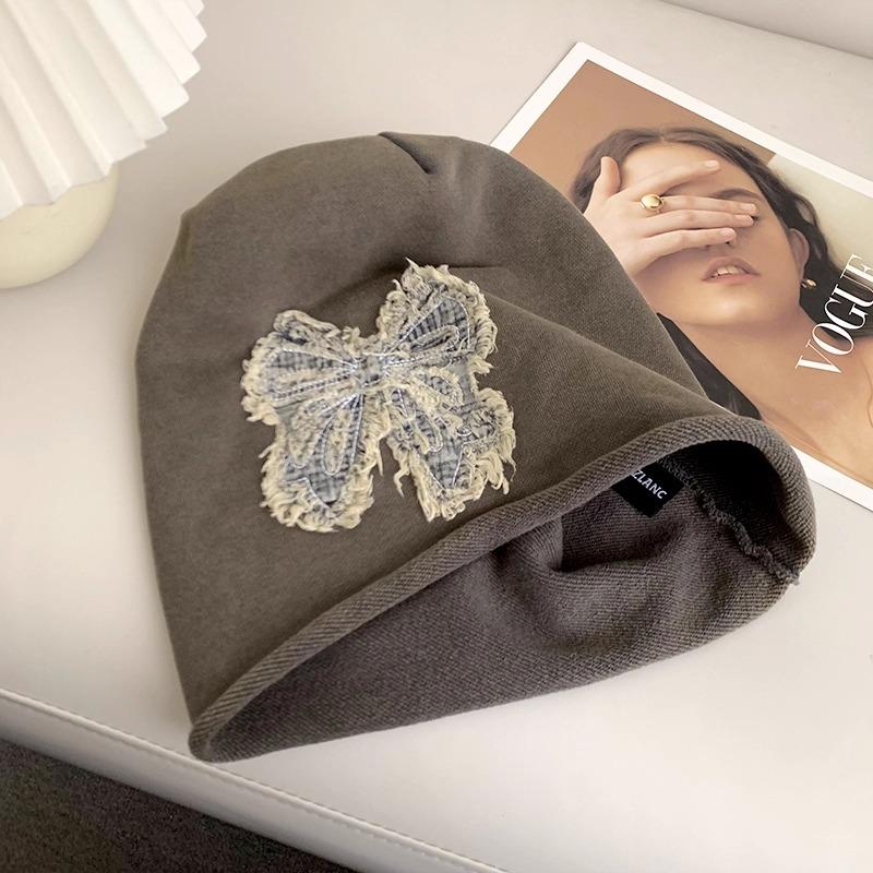 Niche design bow embroidery black pile hat female face small street big head circumference bag head hat One size fits all (56-58cm) хакі
Niche design bow embroidery black pile hat female face small street big head circumference bag head hat One size fits all (56-58cm) хакі