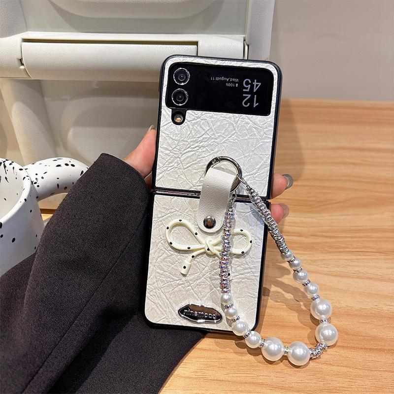 Folding Screen Flip Leather Phone Case For Samsung Zflip6 Portable Rope Oppofindn3Flip Bow samsung zflip3
Folding Screen Flip Leather Phone Case For Samsung Zflip6 Portable Rope Oppofindn3Flip Bow samsung zflip3