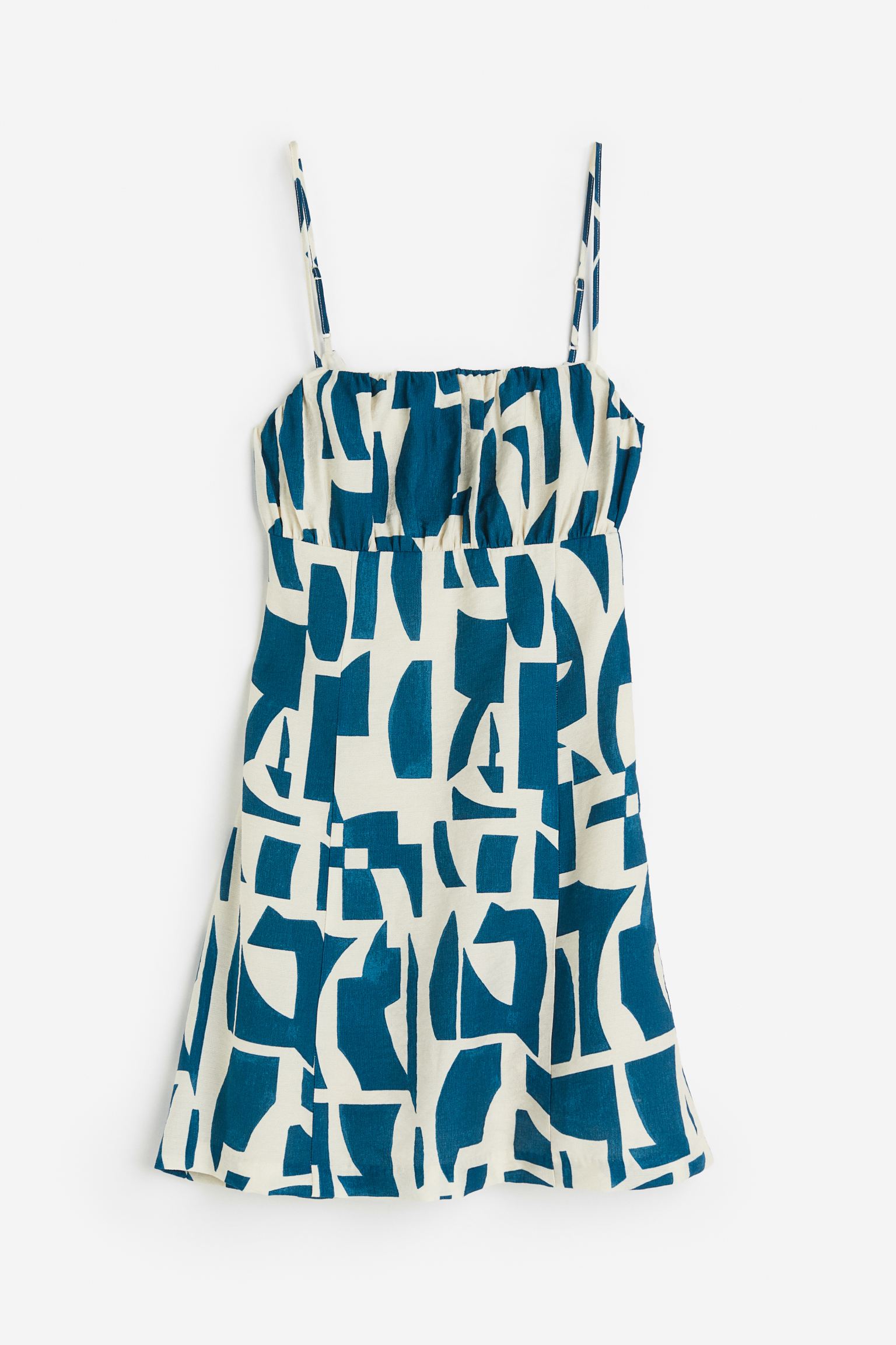 Мини-платье с открытой спиной
Мини-платье с открытой спиной