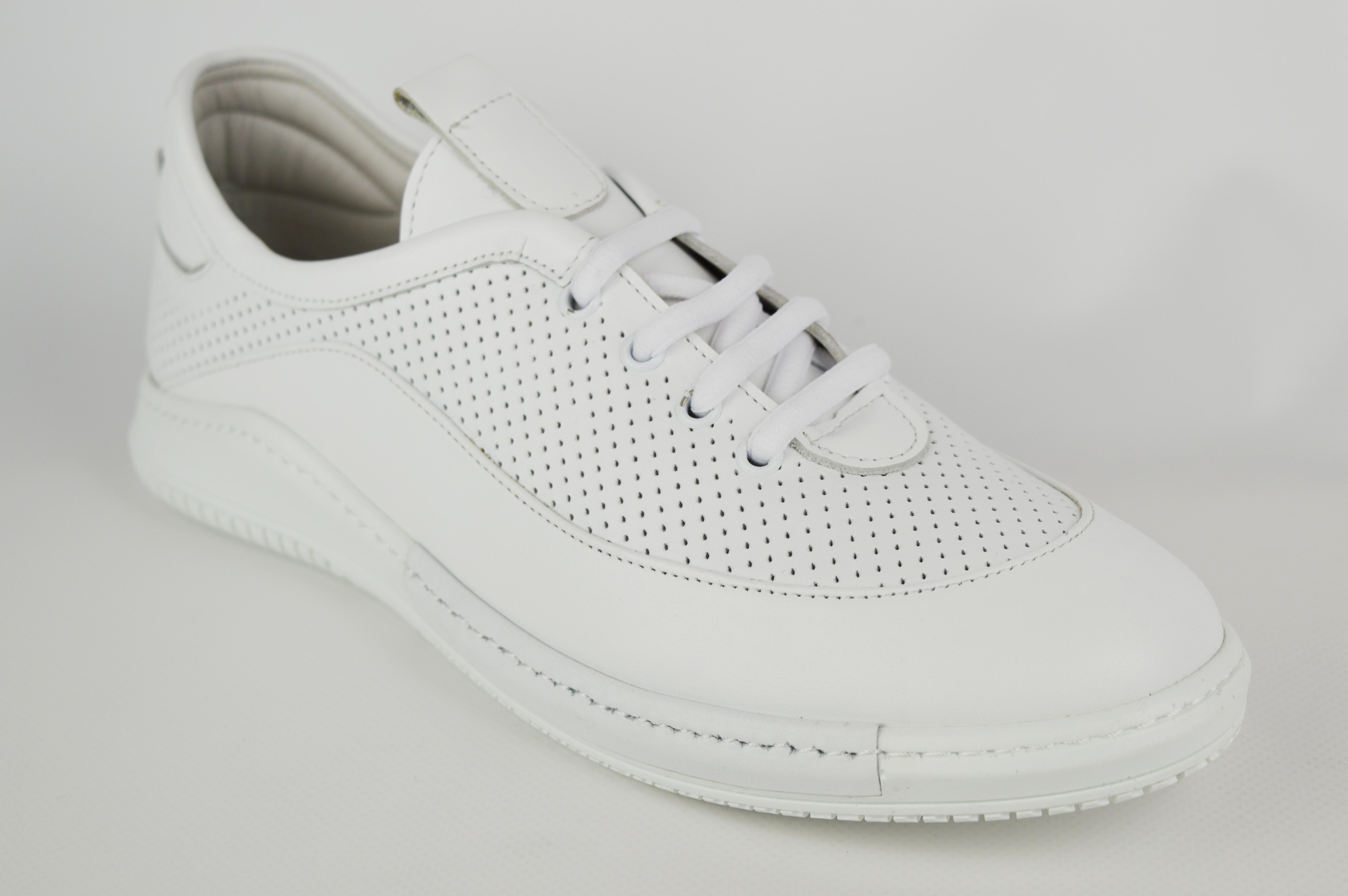 Сліпони жіночі Evromoda 441407 40 Білий шкіра 41 білий
Сліпони жіночі Evromoda 441407 40 Білий шкіра 41 білий