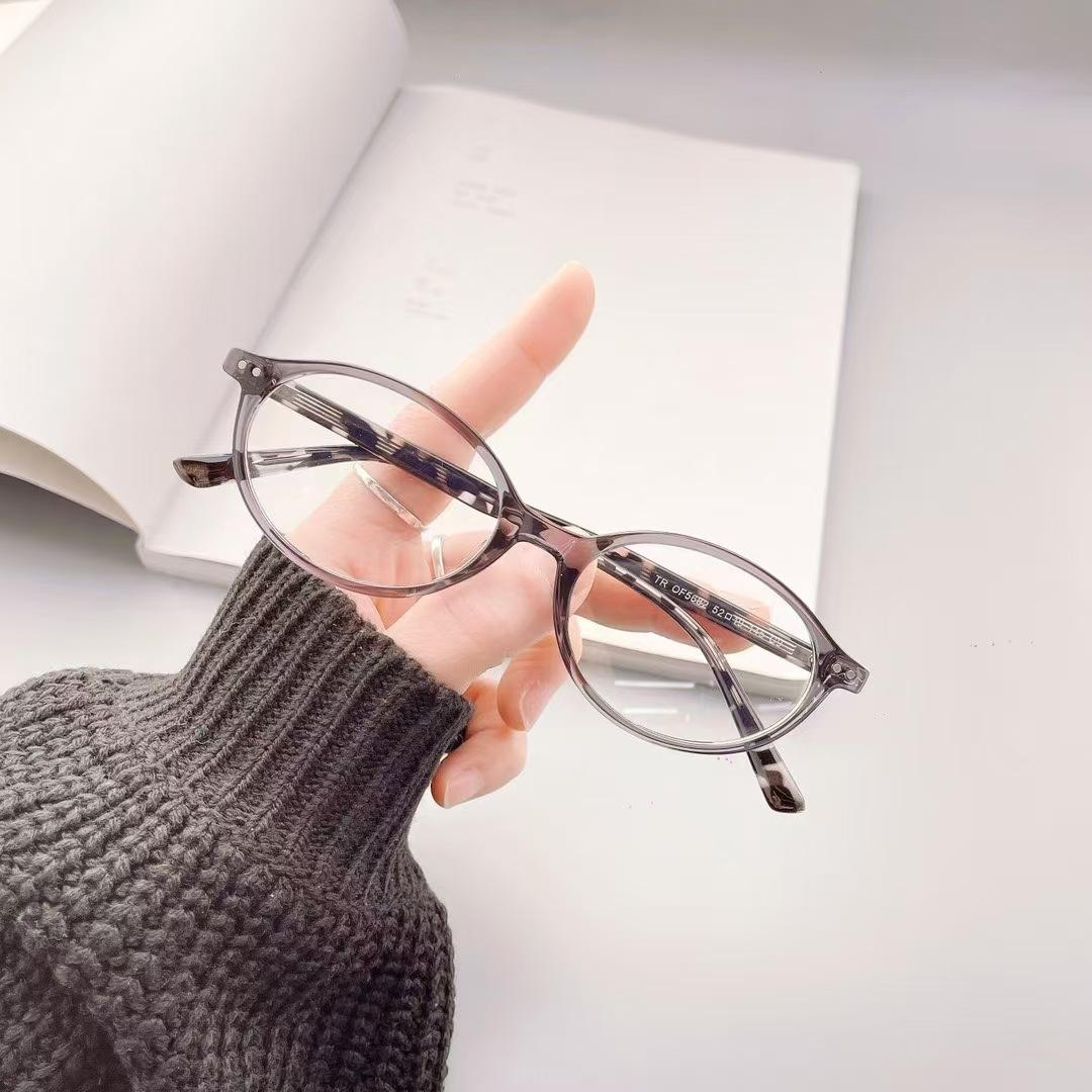 Матеріал Сонцезахисні окуляри Для жінки Овальна форма Захист від УФ Сонцезахисні окуляри Для чоловіків Стиль для кампусу Жіночі окуляри
Матеріал Сонцезахисні окуляри Для жінки Овальна форма Захист від УФ Сонцезахисні окуляри Для чоловіків Стиль для кампусу Жіночі окуляри