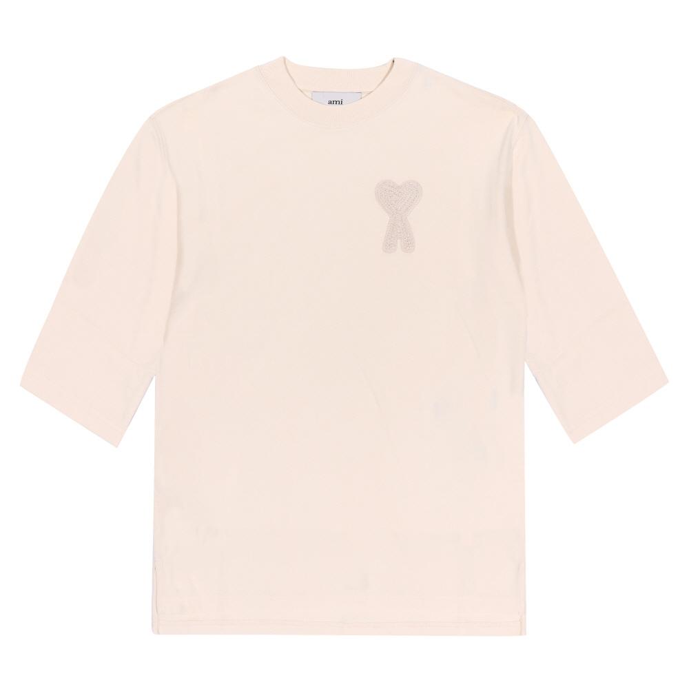 Ami Dr. Goech Tonal Croche Heart Logo 3 4 Women Long Sleeve Tee Fts055 726 136 FTS055 726 136 (M)
Ami Dr. Goech Tonal Croche Heart Logo 3 4 Women Long Sleeve Tee Fts055 726 136 FTS055 726 136 (M)