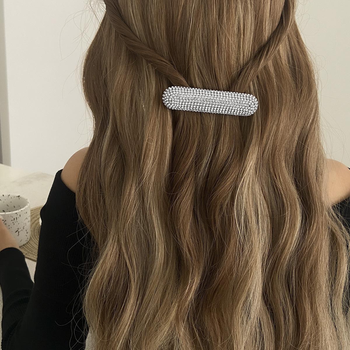 Аксессуары Light Luxury Premium Full Diamond Spring Clip Аксессуары для волос 2025 New Temperament Diamond Hairpin
Аксессуары Light Luxury Premium Full Diamond Spring Clip Аксессуары для волос 2025 New Temperament Diamond Hairpin