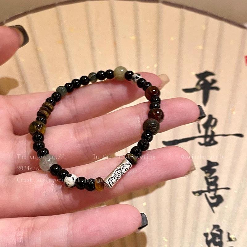 Simple and Versatile Coffee Bean Bracelet, Small and Exclusive Pendant Necklace, with A Touch of Luxury and Sophistication. Tiger-eye stone
Simple and Versatile Coffee Bean Bracelet, Small and Exclusive Pendant Necklace, with A Touch of Luxury and Sophistication. Tiger-eye stone