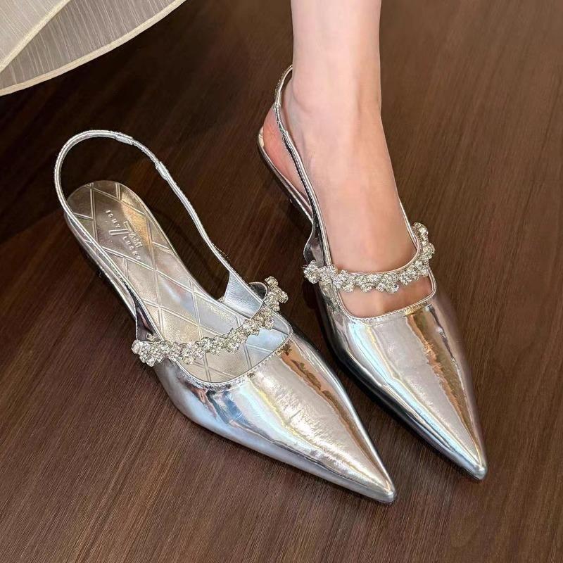 Fashion New Style Luxury Women s Water Diamond Slim Heeled Pointed High-heeled Shoes with A Headband and Sandals for Women Zapatos Mujer 40 серебряный
Fashion New Style Luxury Women s Water Diamond Slim Heeled Pointed High-heeled Shoes with A Headband and Sandals for Women Zapatos Mujer 40 серебряный
