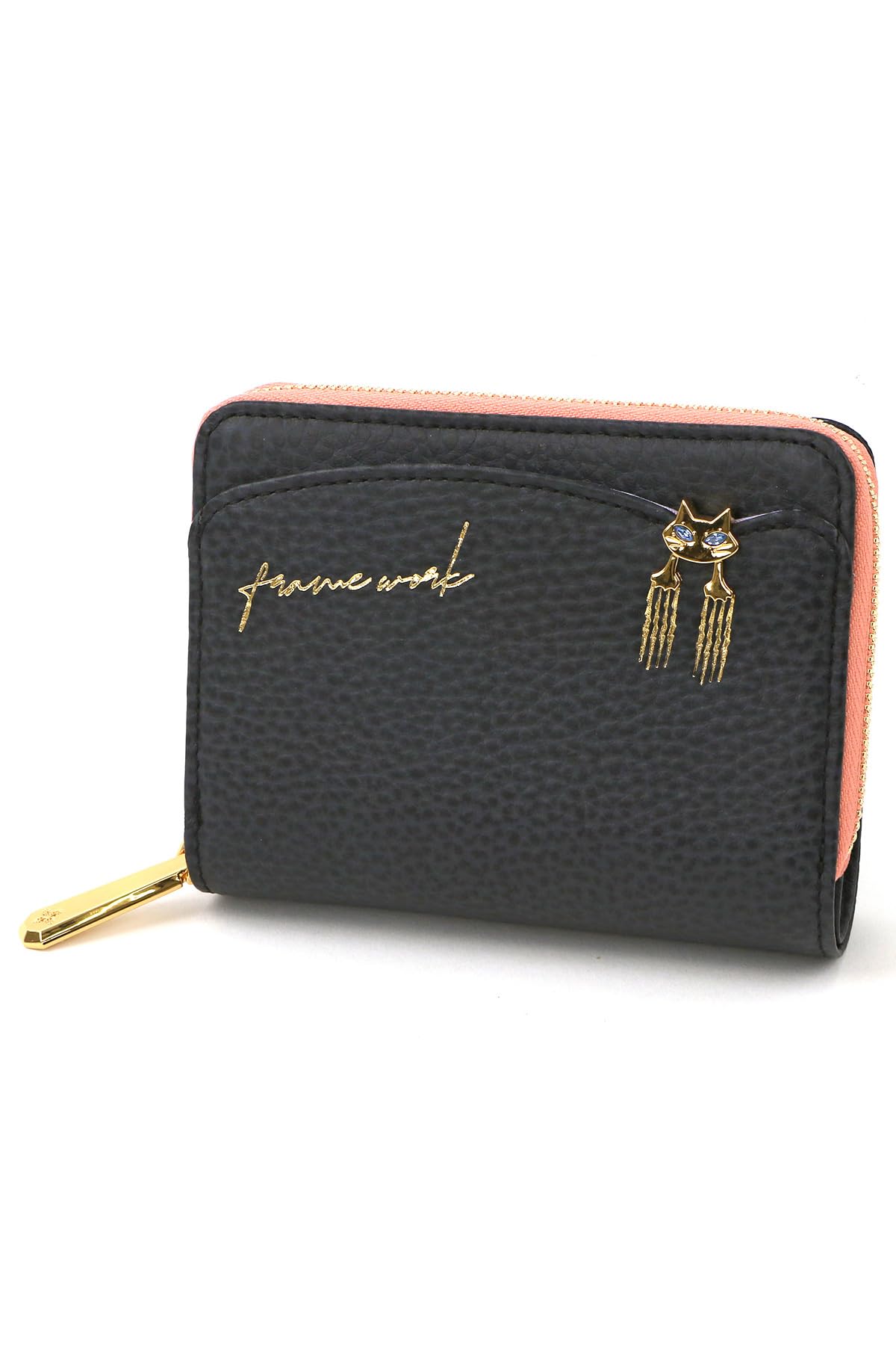 Framework Bifold Women s Wallet, Black, FW-45001-10 чорний
Framework Bifold Women s Wallet, Black, FW-45001-10 чорний