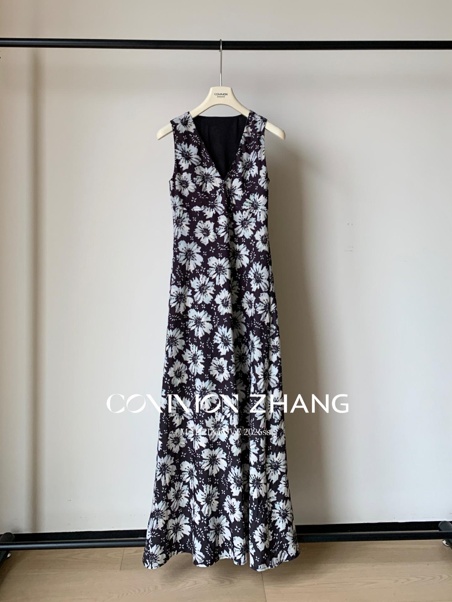 CZ ZHANG Retro Print V-Neck Spaghetti Strap Dress - Women s Slimming, Elegant, Long Spring Dress C16062 Medium чёрный
CZ ZHANG Retro Print V-Neck Spaghetti Strap Dress - Women s Slimming, Elegant, Long Spring Dress C16062 Medium чёрный