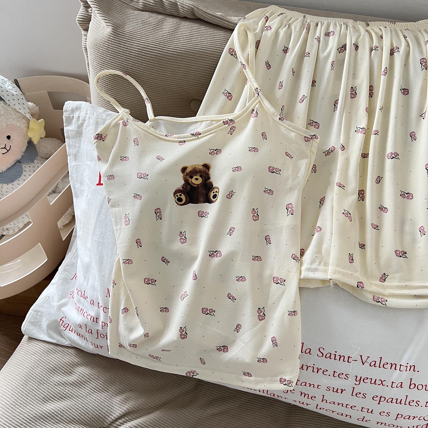 Women s Padded Camisole Pajama Set: Wearable Outdoors, Includes Vest & Shorts, Lightweight 2-Piece Homewear, Cotton-Like, Round Neck. XL-2XL
Women s Padded Camisole Pajama Set: Wearable Outdoors, Includes Vest & Shorts, Lightweight 2-Piece Homewear, Cotton-Like, Round Neck. XL-2XL