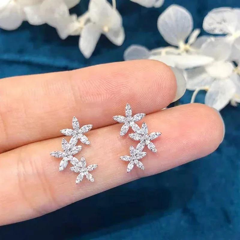 New 3 Flowers Shaped Stud Earrings Women Romantic Wedding Party Earring Piercing High Quality Copper Color Trendy Zircon
New 3 Flowers Shaped Stud Earrings Women Romantic Wedding Party Earring Piercing High Quality Copper Color Trendy Zircon