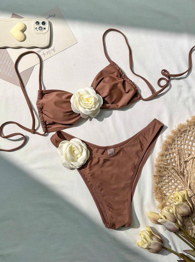 New fashion three-dimensional flower sexy bikini swimsuit women s vacation beach swimsuit XL
New fashion three-dimensional flower sexy bikini swimsuit women s vacation beach swimsuit XL