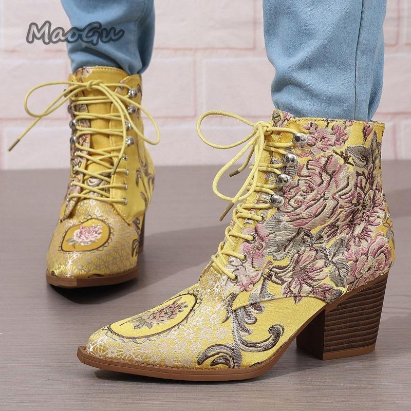 Autumn Winter Floral Embroidery Women s Short Boots Lace-up Chunky High Heel Shoes for Women Western Style Bottines Botas Mujer 43 жовтий
Autumn Winter Floral Embroidery Women s Short Boots Lace-up Chunky High Heel Shoes for Women Western Style Bottines Botas Mujer 43 жовтий