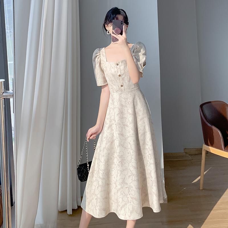 Европейское ретро женское платье ZOENOVA 2024 Летние модные платья
Европейское ретро женское платье ZOENOVA 2024 Летние модные платья