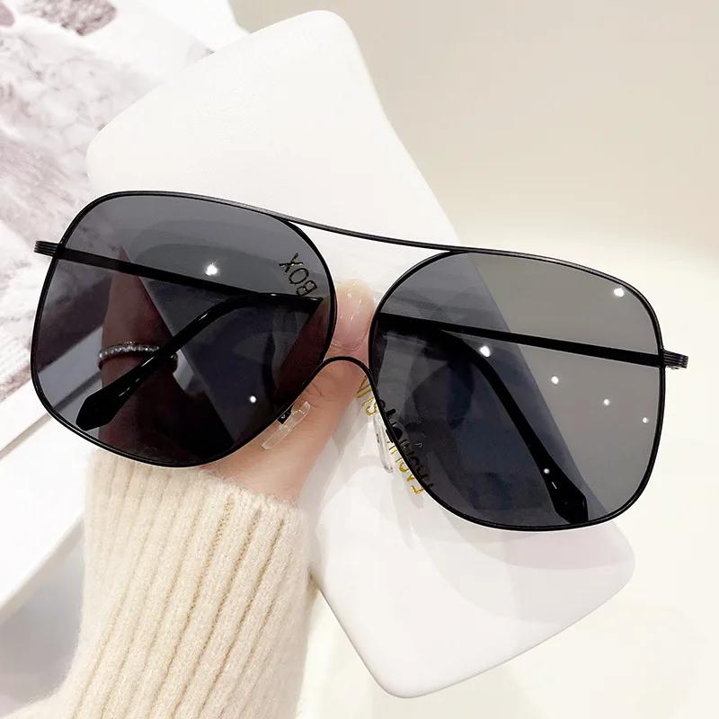 New Women Fashion Large Frame Sunglasses Vintage Women s Luxury Brand Sun Glasses Oversized Square Eyewear UV400 Gafas De Sol 1PC
New Women Fashion Large Frame Sunglasses Vintage Women s Luxury Brand Sun Glasses Oversized Square Eyewear UV400 Gafas De Sol 1PC