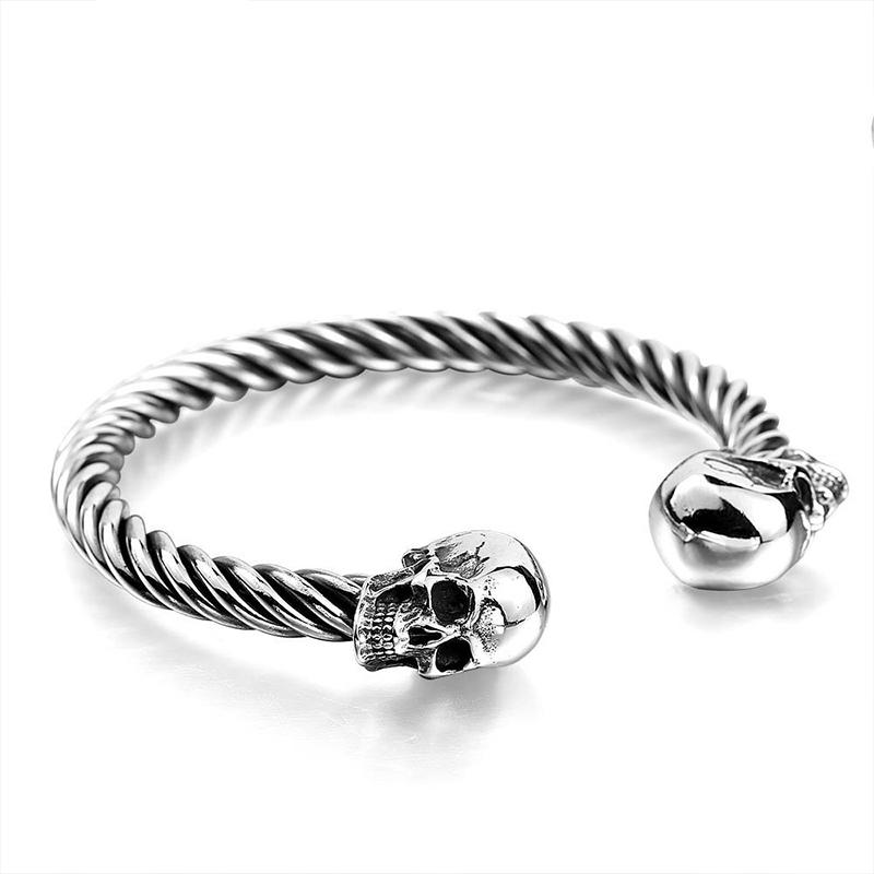 High Quality Stainless Steel Double Skull Bracelet Vintage Men Accessories Skeleton Bangle Fashion Charm Biker Jewelry
High Quality Stainless Steel Double Skull Bracelet Vintage Men Accessories Skeleton Bangle Fashion Charm Biker Jewelry