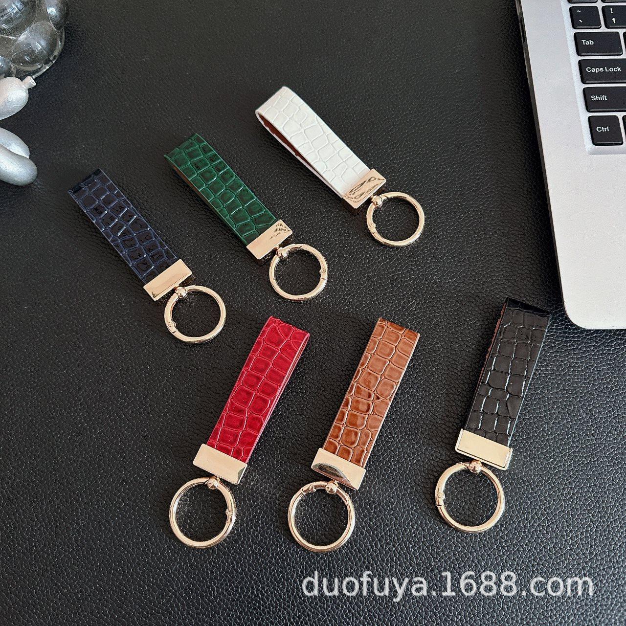 Korean Creative Leather Keychain Pendant - Elegant, Fashionable Car Accessory No Box
Korean Creative Leather Keychain Pendant - Elegant, Fashionable Car Accessory No Box
