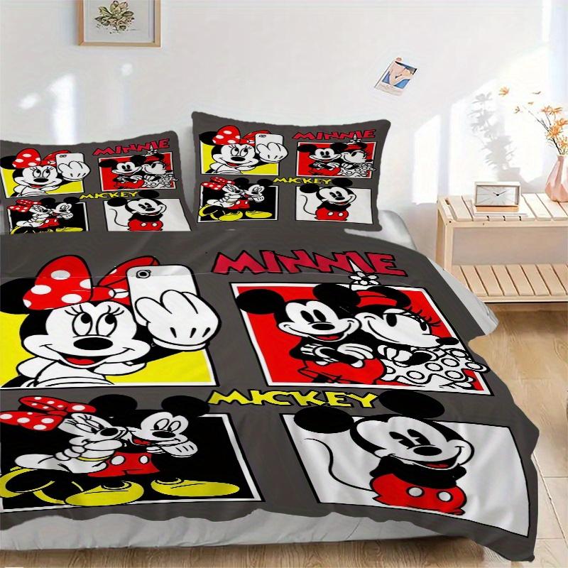 3pcs Disney Series Mickey Minnie Bedding Set - 1 Soft Quilt Cover + 2 Pillowcases, Machine Washable - Suitable for All Seasons, Perfect Gift for 135x200cm
3pcs Disney Series Mickey Minnie Bedding Set - 1 Soft Quilt Cover + 2 Pillowcases, Machine Washable - Suitable for All Seasons, Perfect Gift for 135x200cm