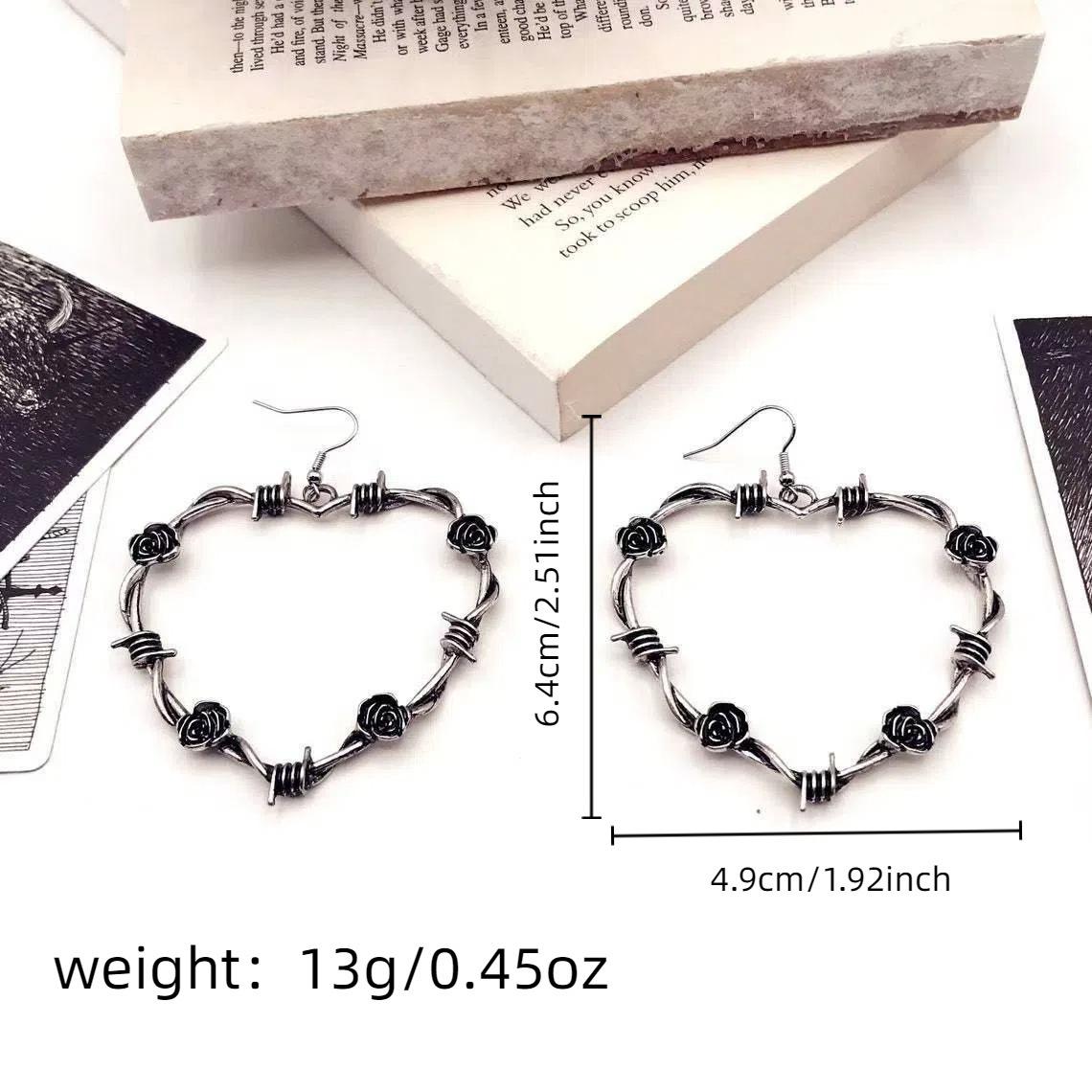 Vintage Elegant Rose Heart Drop Earrings for Women , Gothic Style Alloy Earrings , Fashion Daily and Party Jewelry темно-серого
Vintage Elegant Rose Heart Drop Earrings for Women , Gothic Style Alloy Earrings , Fashion Daily and Party Jewelry темно-серого