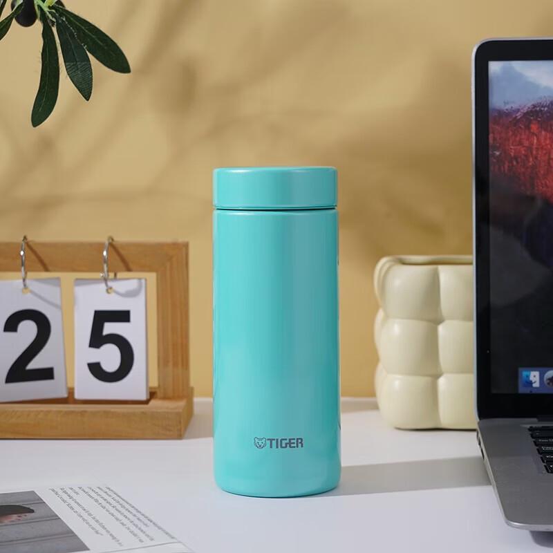 Tiger Dream Gravity Portable Thermos
Tiger Dream Gravity Portable Thermos