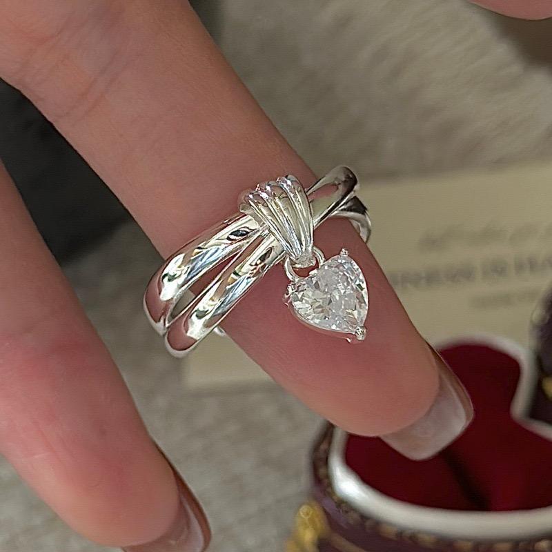 925 Sterling Silver Rings for Women Men Couple Minimalist Handmade Simple Heart Zircon Ring Party Jewelry Gift Prevent Allergy resizable
925 Sterling Silver Rings for Women Men Couple Minimalist Handmade Simple Heart Zircon Ring Party Jewelry Gift Prevent Allergy resizable