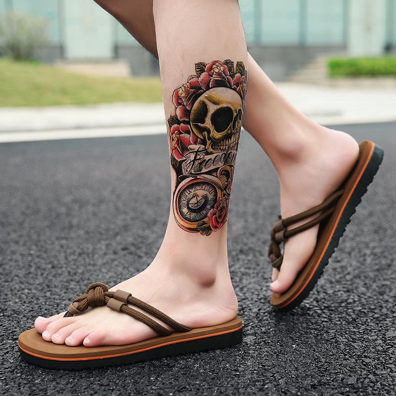 Summer flip-flops male couple non-slip men s Vietnamese slippers clip drag beach sandals slippers 36
Summer flip-flops male couple non-slip men s Vietnamese slippers clip drag beach sandals slippers 36